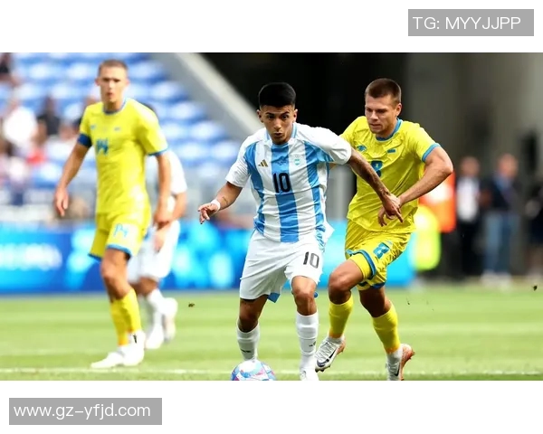 不爱跑动的足球明星如何在赛场上创造奇迹与精彩瞬间